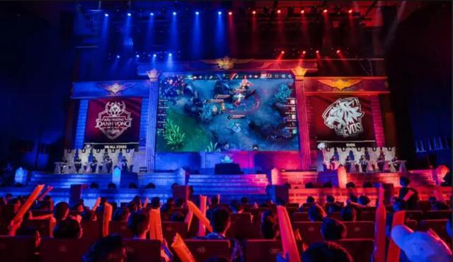 果断前插到 果断前插到